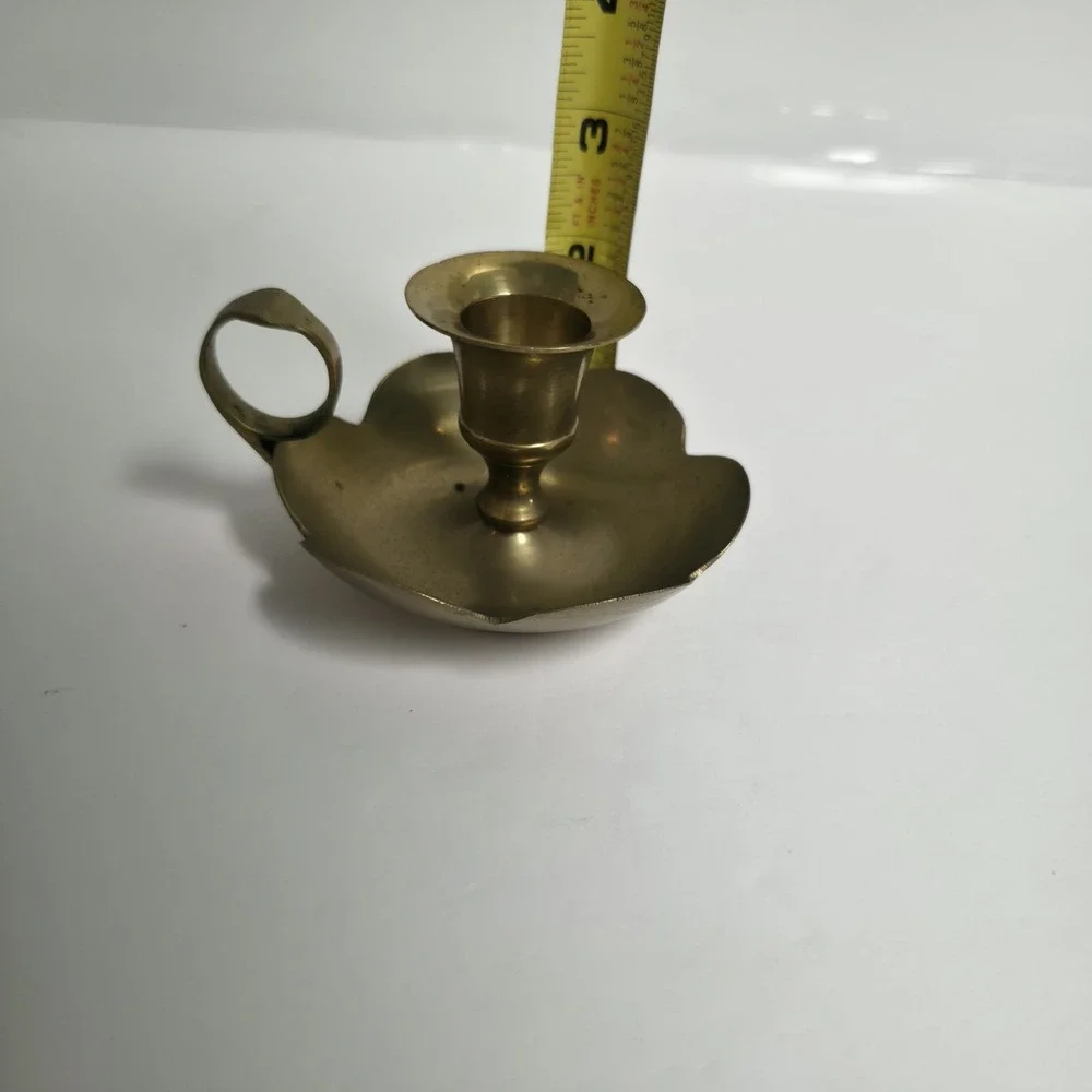 Vintage Brass Chamberstick Candle Holder Finger Loop Scalloped Petal Base